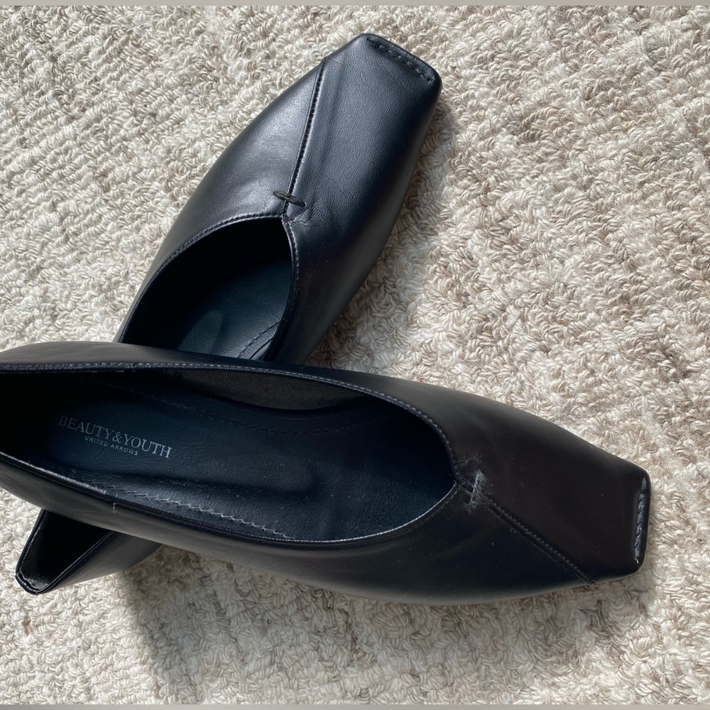 Black Leather Square-Toe Flats